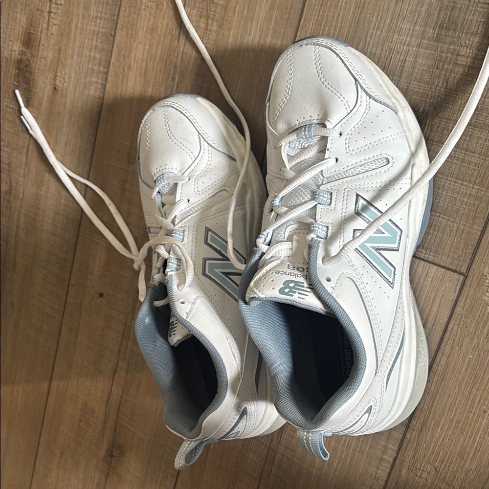 New Balance White and blue Athletic Shoes